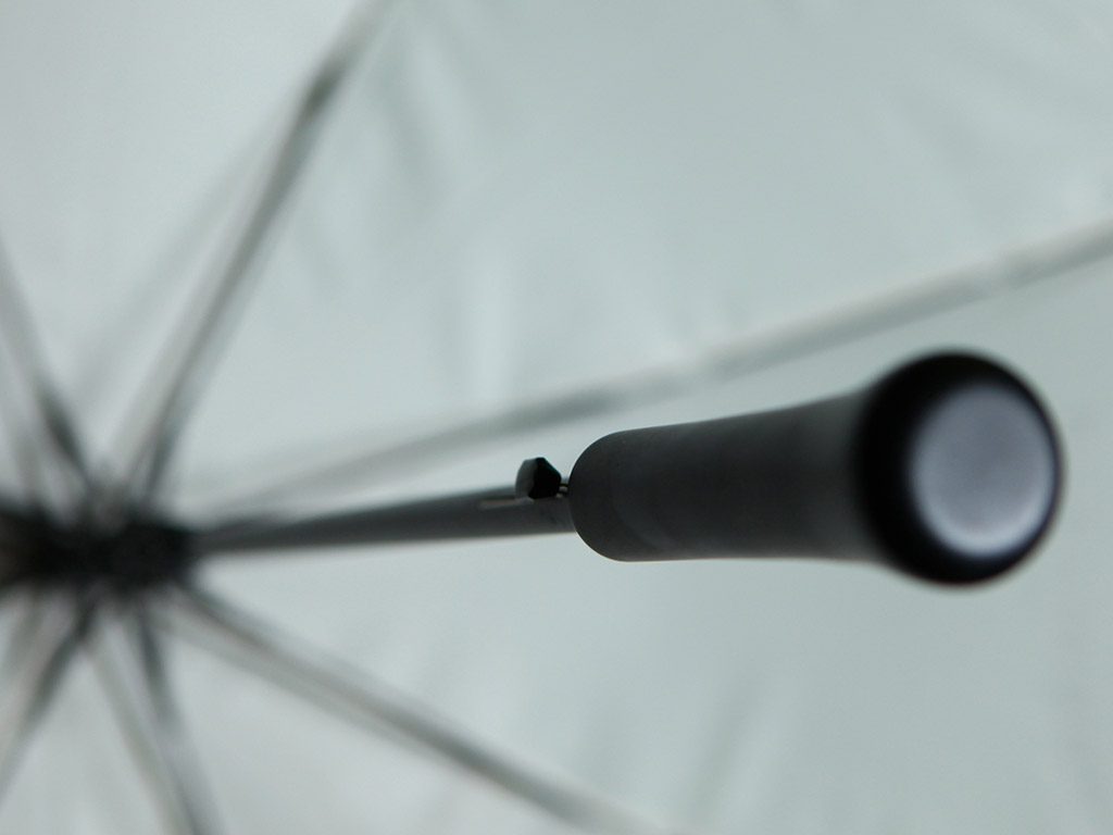 Umbrella pole